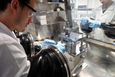 Ferrari lancia E-Cells Lab a Bologna per la ricerca sulle batterie