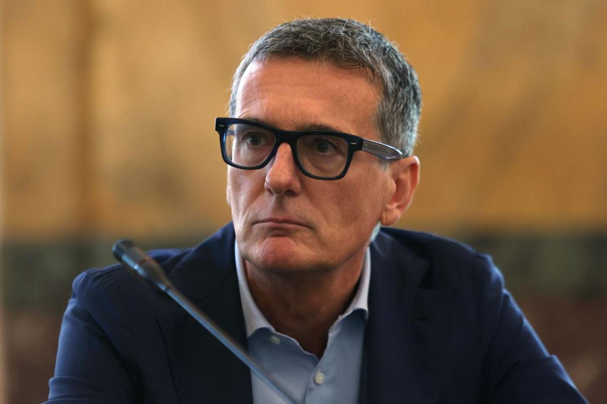EssilorLuxottica si espande in Giappone: completata l’acquisizione di Washin EssilorLuxottica si espande in Giappone: completata l’acquisizione di Washin