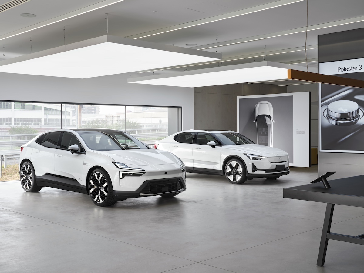 Polestar 4: il nuovo SUV coupé elettrico debutta in Italia