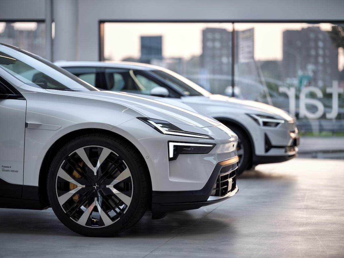 Polestar 4: il nuovo SUV coupé elettrico debutta in Italia