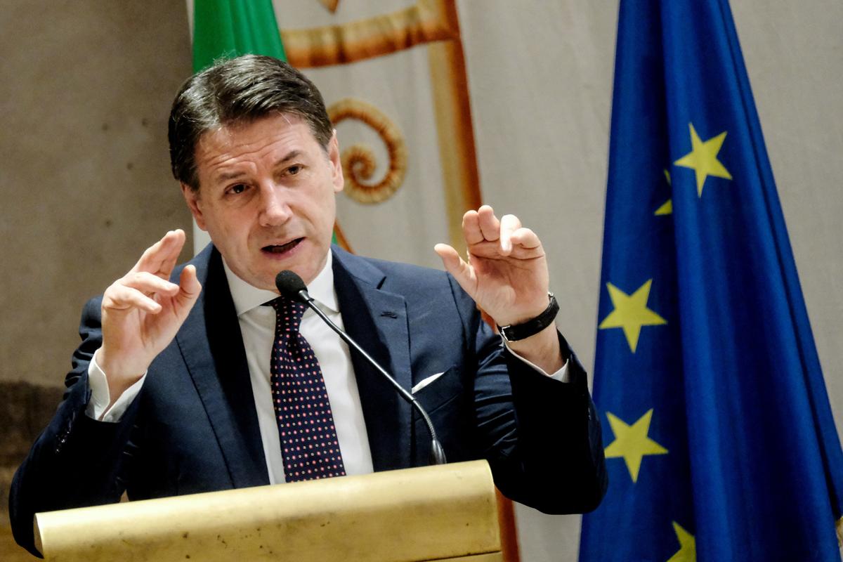 Laforgia: ‘Rimetto il mio mandato’ Leccese: ‘Che non sia perdita di tempo’ Laforgia: ‘Rimetto il mio mandato’ Leccese: ‘Che non sia perdita di tempo’