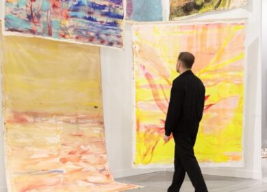 Mercato dell’arte in calo nel 2023. Soffrono le case d’asta, spariti gli Nft