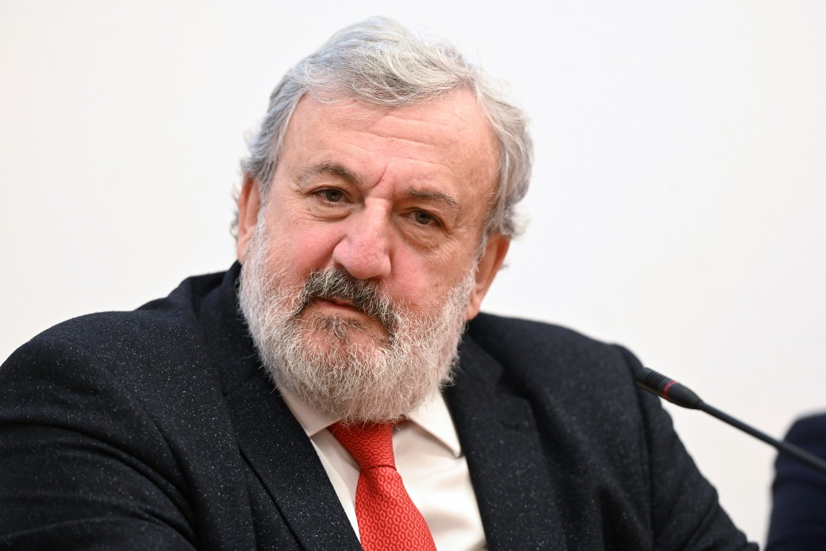 Puglia, FdI: “Crollano il regno e la corte di Emiliano. Al voto in autunno” Puglia, FdI: “Crollano il regno e la corte di Emiliano. Al voto in autunno”