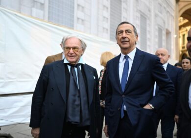 Palazzo Marino, al via il restauro delle facciate finanziato da Tod’s