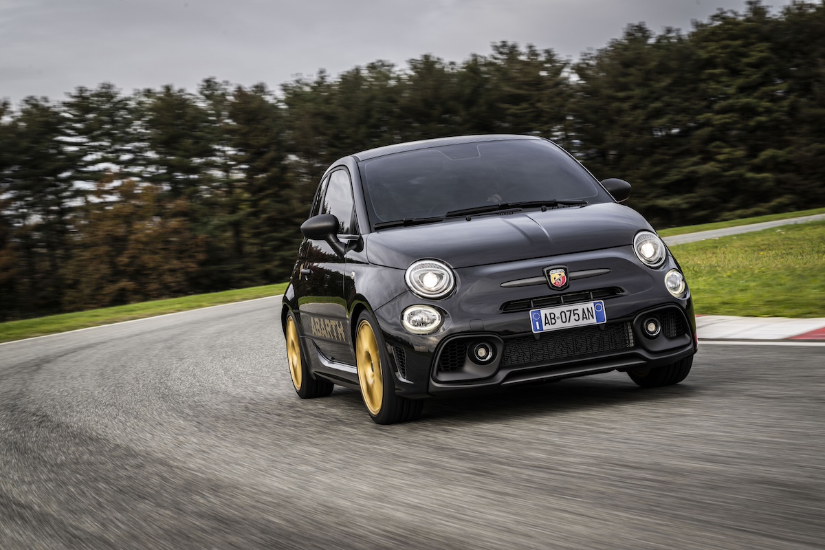 Abarth Celebra 75 Anni di passione e performance: la mostra esclusiva a Torino Abarth Celebra 75 Anni di passione e performance: la mostra esclusiva a Torino