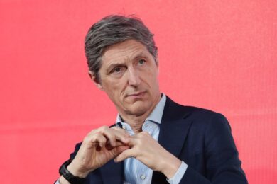 Snam, Lazard sale oltre il 5%: che cosa succede ora