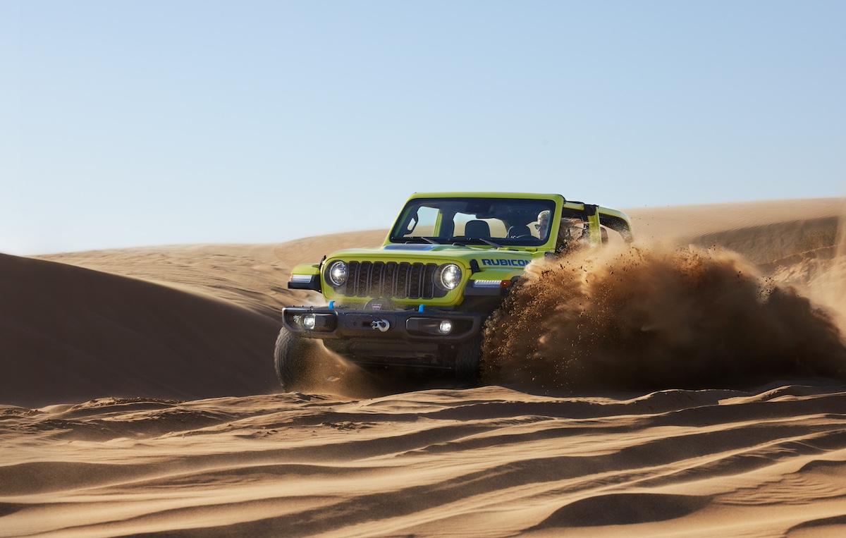 Jeep Wrangler 2024 e 4xe debutta la campagna globale “Famous for Freedom”