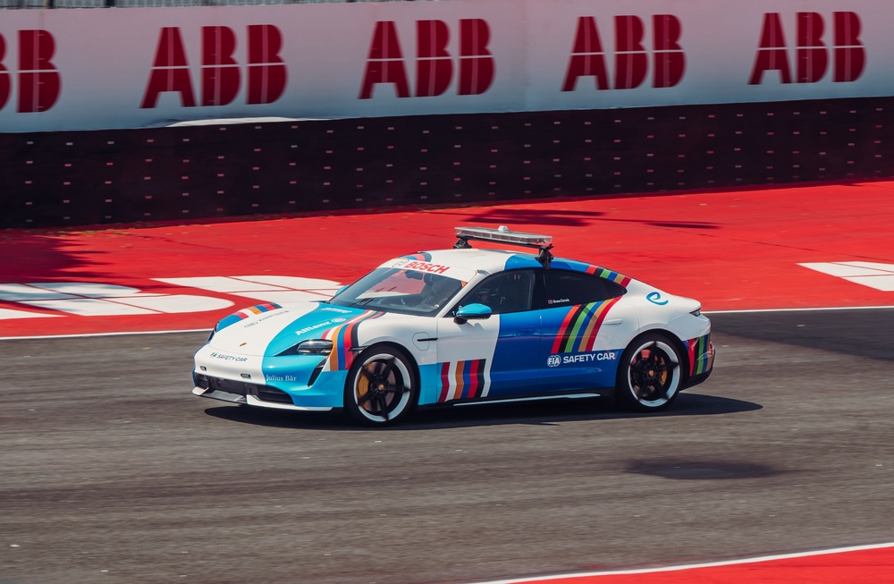 E-Prix di Misano Pascal Wehrlein guida la carica di Porsche