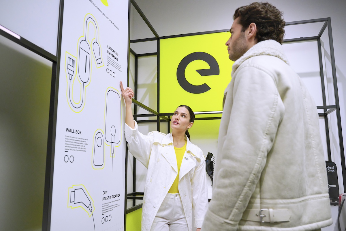 Opel lancia il nuovo concept per la rete dei concessionari