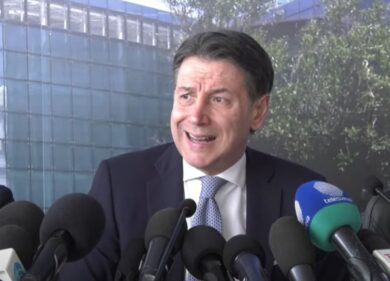Conte gela il Pd: “Gli elettori si mobilitano con l’etica, no con ammucchiate”