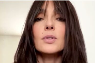 Ambra Angiolini, saltano date del tour per problemi di salute: “Il corpo mi dice di rallentare”