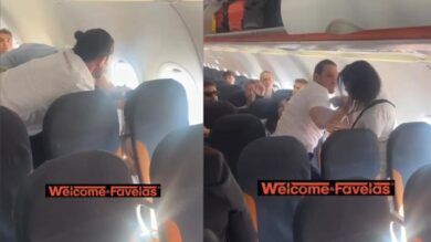 Rissa sul volo Easyjet: due donne si azzuffano prima della partenza. VIDEO