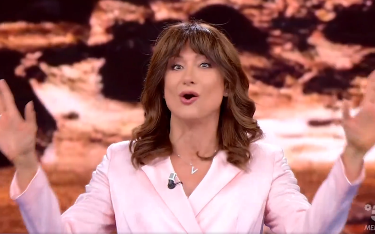 Ascolti tv, L’Isola dai Famosi cala dopo la prima puntata. De Martino vola Ascolti tv, L’Isola dai Famosi cala dopo la prima puntata. De Martino vola