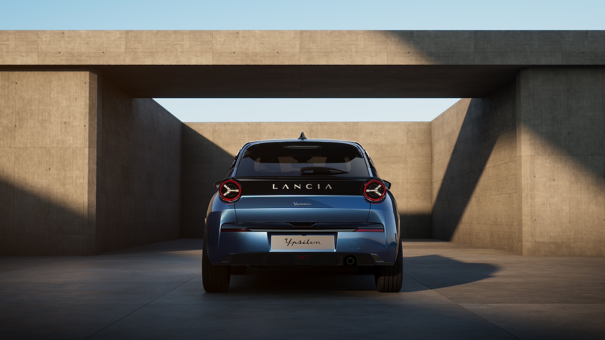 Lancia: la nuovo Ypsilon segna l’inizio dell’era elettrica Lancia: la nuovo Ypsilon segna l’inizio dell’era elettrica
