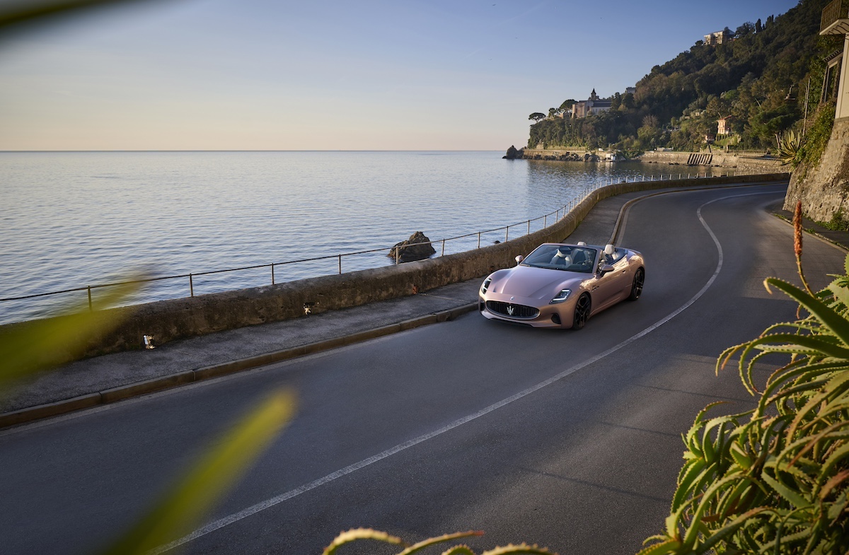 Maserati GranCabrio Folgore: il futuro elettrico convertibile Maserati GranCabrio Folgore: il futuro elettrico convertibile