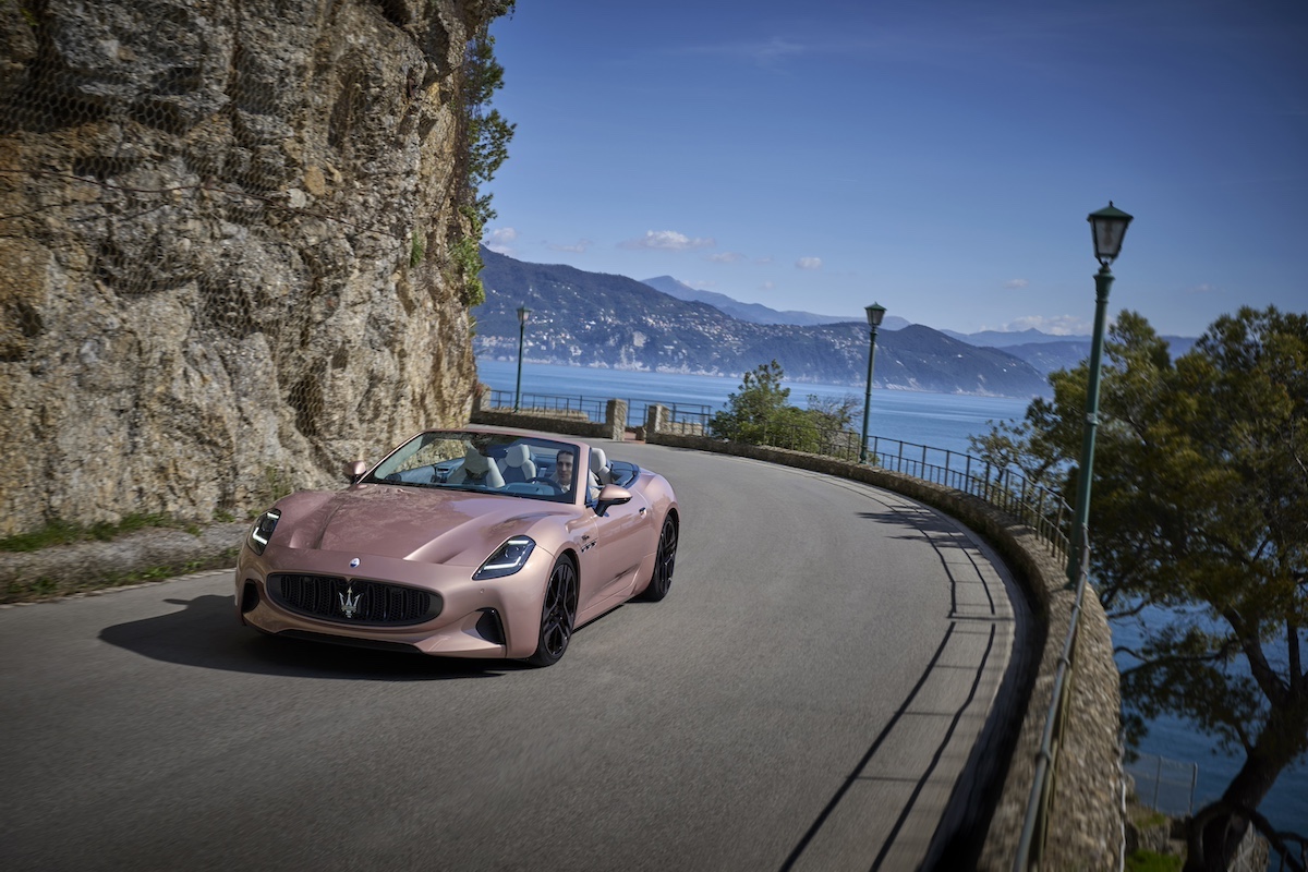 Maserati GranCabrio Folgore: il futuro elettrico convertibile Maserati GranCabrio Folgore: il futuro elettrico convertibile