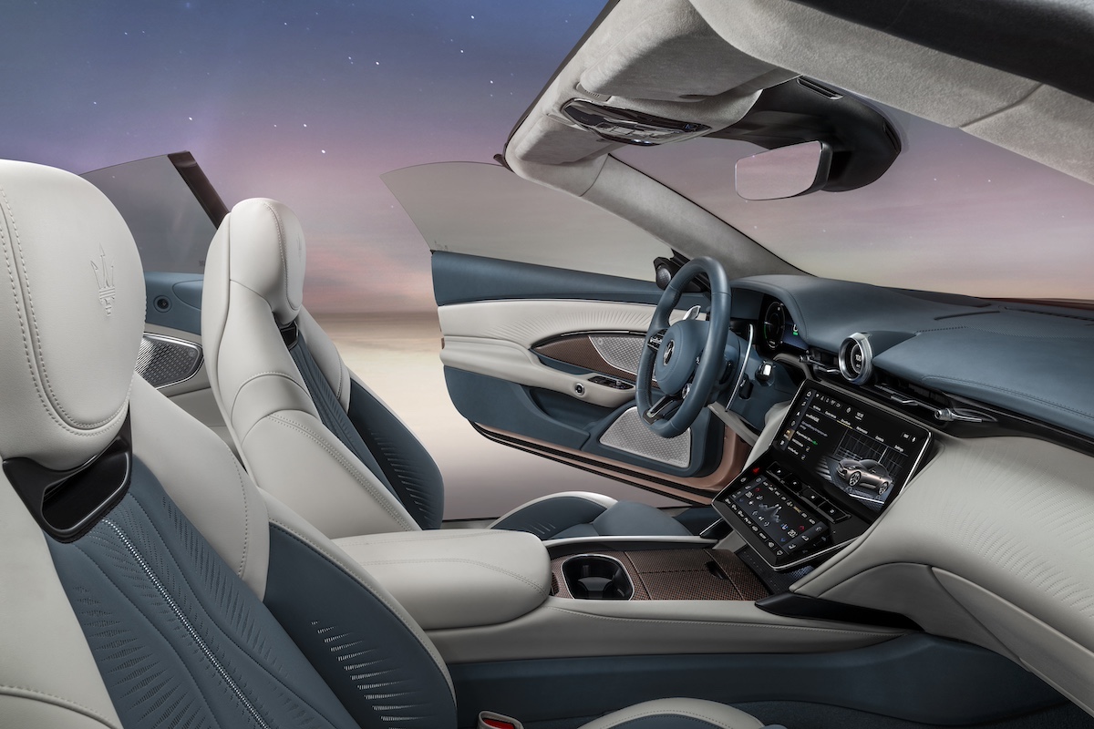 Maserati GranCabrio Folgore: il futuro elettrico convertibile Maserati GranCabrio Folgore: il futuro elettrico convertibile