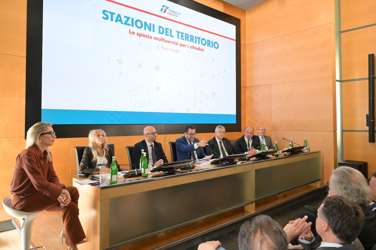 Gruppo FS, presentato il progetto ‘Stazioni del Territorio’