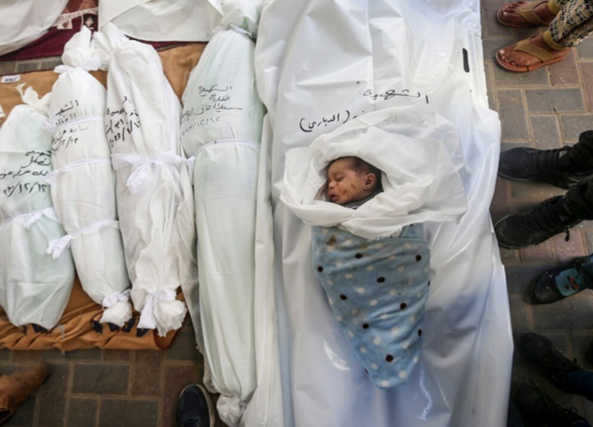 A Gaza il genocidio continua: in un giorno uccisi 40 bambini