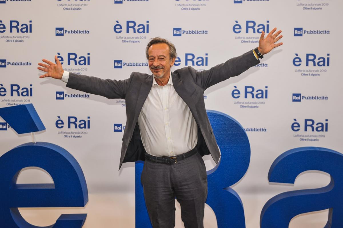 Rai, effetto addio Amadeus. I dirigenti blindano Ranucci, Iacona e Sciarelli Rai, effetto addio Amadeus. I dirigenti blindano Ranucci, Iacona e Sciarelli