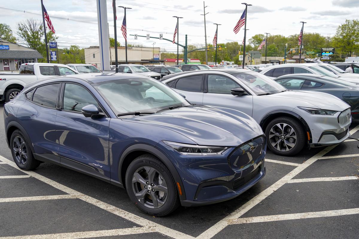 Mercato auto in Europa, battuta d’arresto in marzo – 5.2% Mercato auto in Europa, battuta d’arresto in marzo – 5.2%