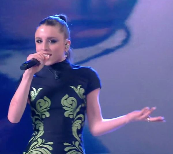 Angelina Mango, raccolta di inediti: in uscita l’album “Pokè melodrama”