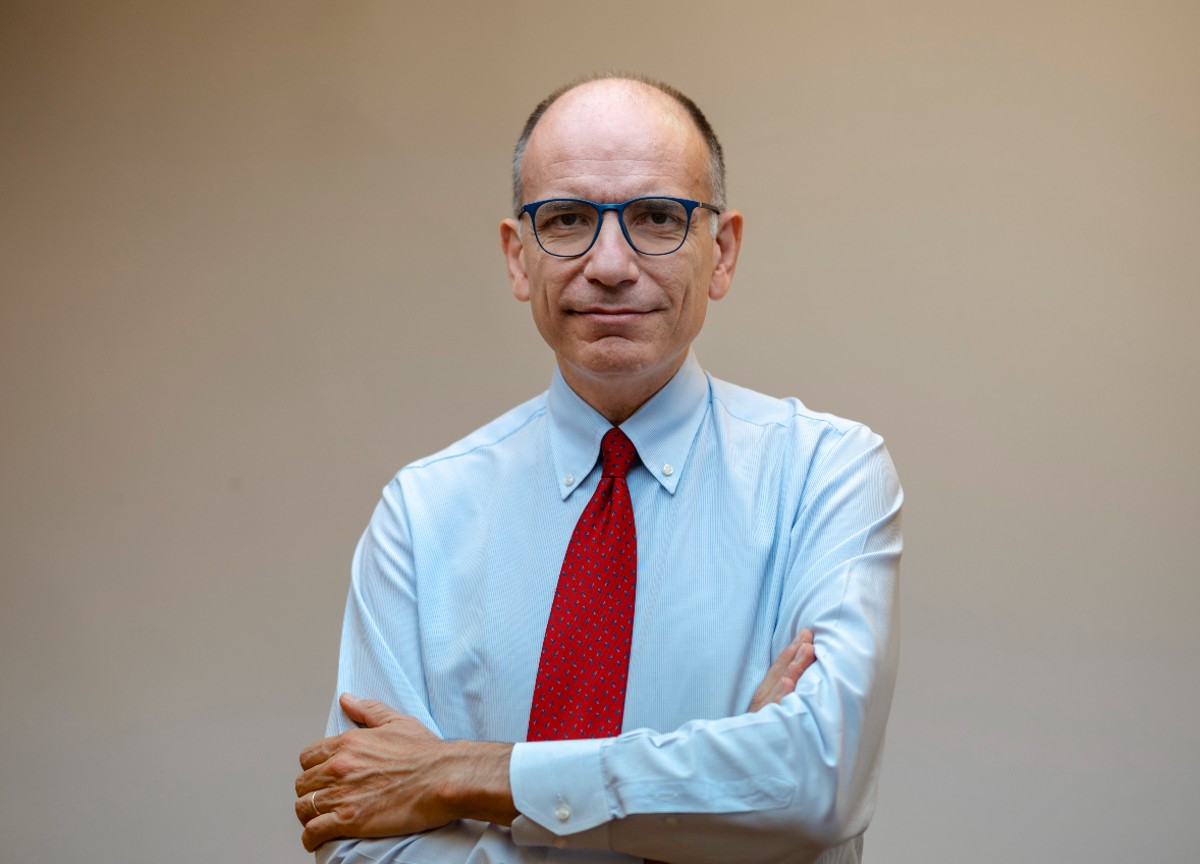 Letta critica l’Ue: “Vergogna che importi l’80% d’armi. Forte divario da Usa” Letta critica l’Ue: “Vergogna che importi l’80% d’armi. Forte divario da Usa”