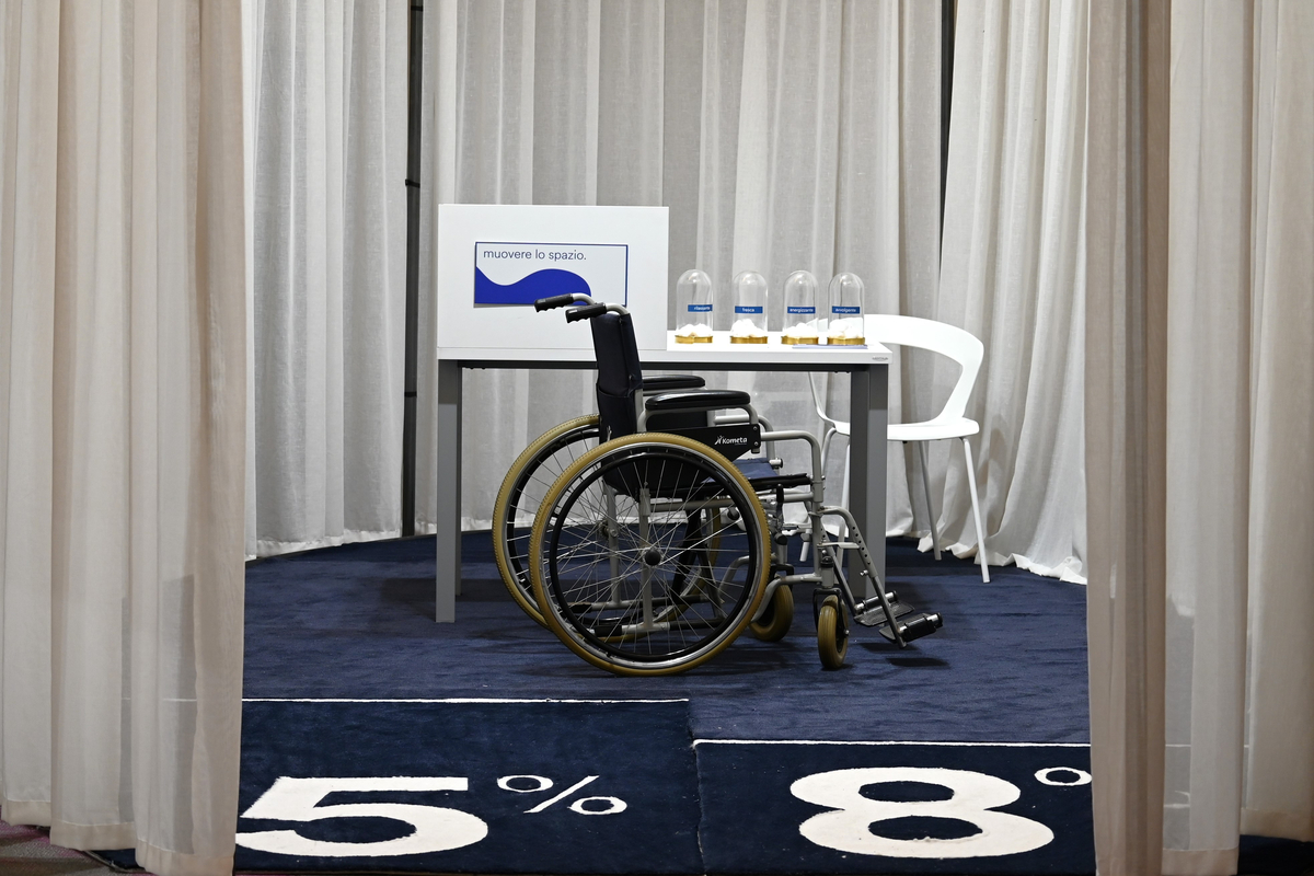 DI OGNUNO lo spazio di incontro tra industria Alberghiera e Universal Design DI OGNUNO lo spazio di incontro tra industria Alberghiera e Universal Design
