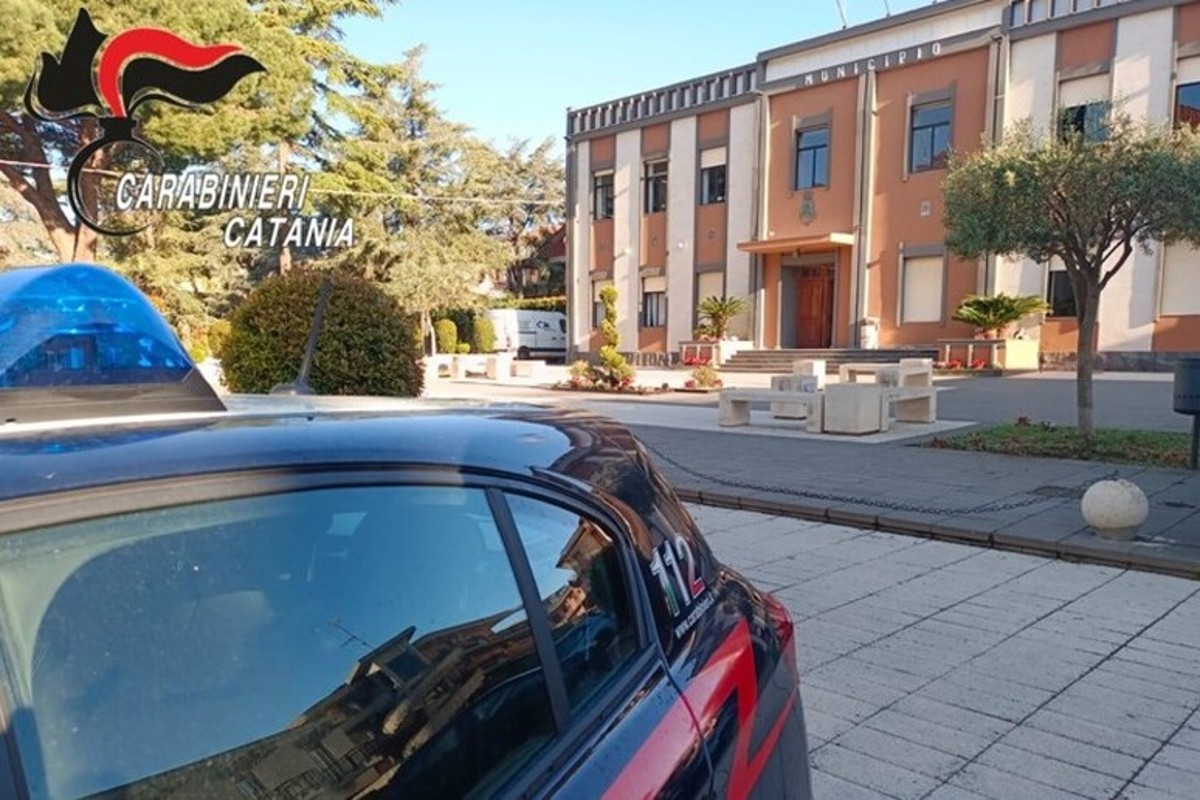 Giustizia privata/ Pedofili adescati in chat e picchiati: baby gang condannata Giustizia privata/ Pedofili adescati in chat e picchiati: baby gang condannata