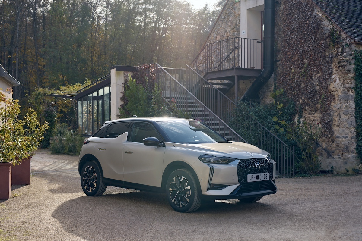 DS Automobiles, ordinabili in Italia le nuove Hybrid: DS 3 e DS 4