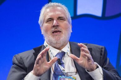 Crt caos: Palenzona evoca il commissario. Lo Russo-Cirio meditano il ribaltone