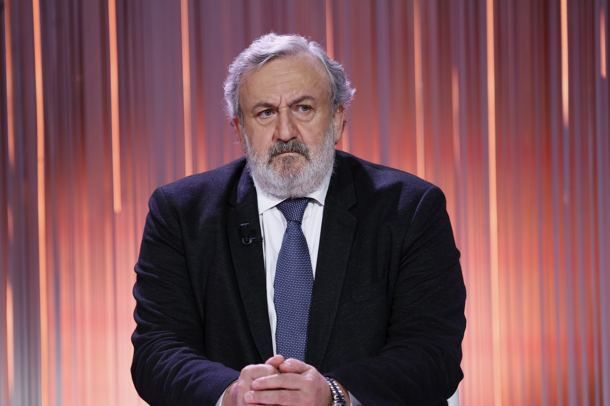 Puglia, Centrodestra presenterà mozione di sfiducia al presidente Emiliano