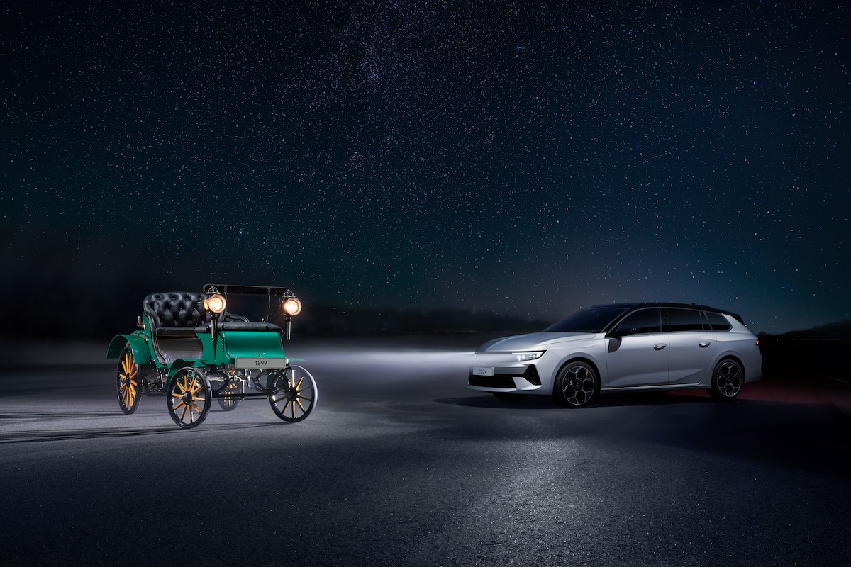 Opel celebra 125 anni dalla nascita della produzione industriale dell’ auto