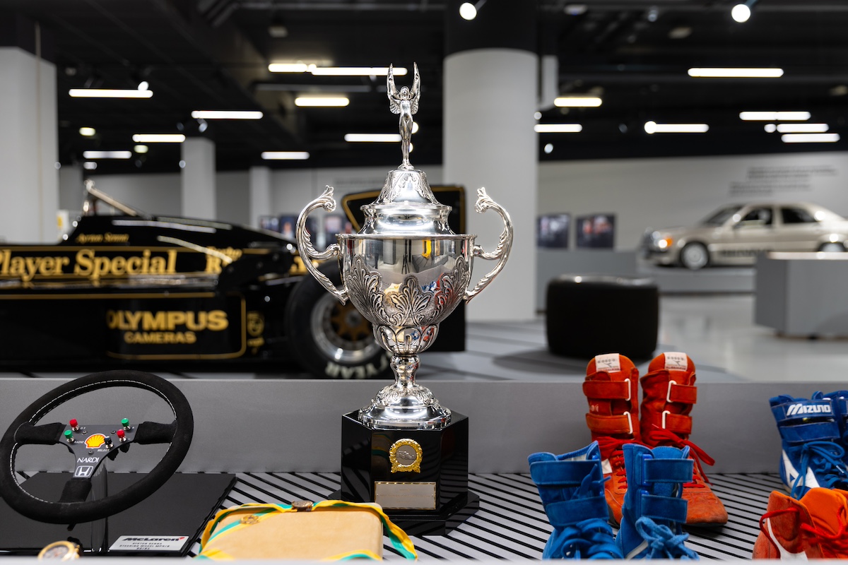 Ayrton Senna Forever: Omaggio al Campione al MAUTO Ayrton Senna Forever: Omaggio al Campione al MAUTO