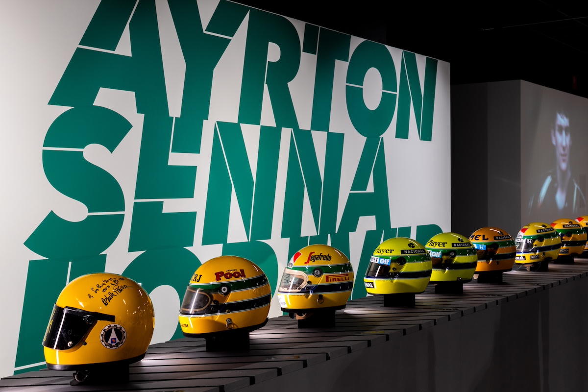 Ayrton Senna Forever: Omaggio al Campione al MAUTO Ayrton Senna Forever: Omaggio al Campione al MAUTO