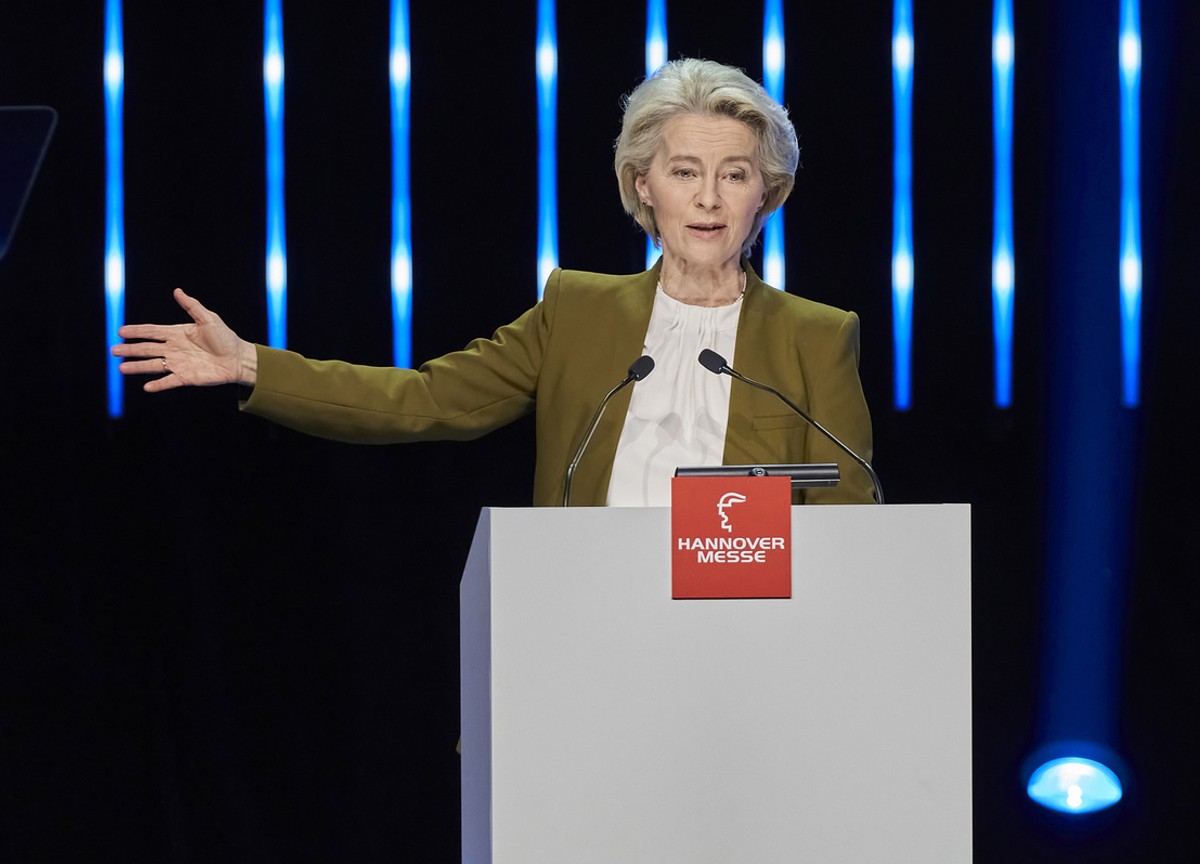 Von der Leyen femminista: “Poche donne a lavoro, difficile superare l’inferno” Von der Leyen femminista: “Poche donne a lavoro, difficile superare l’inferno”