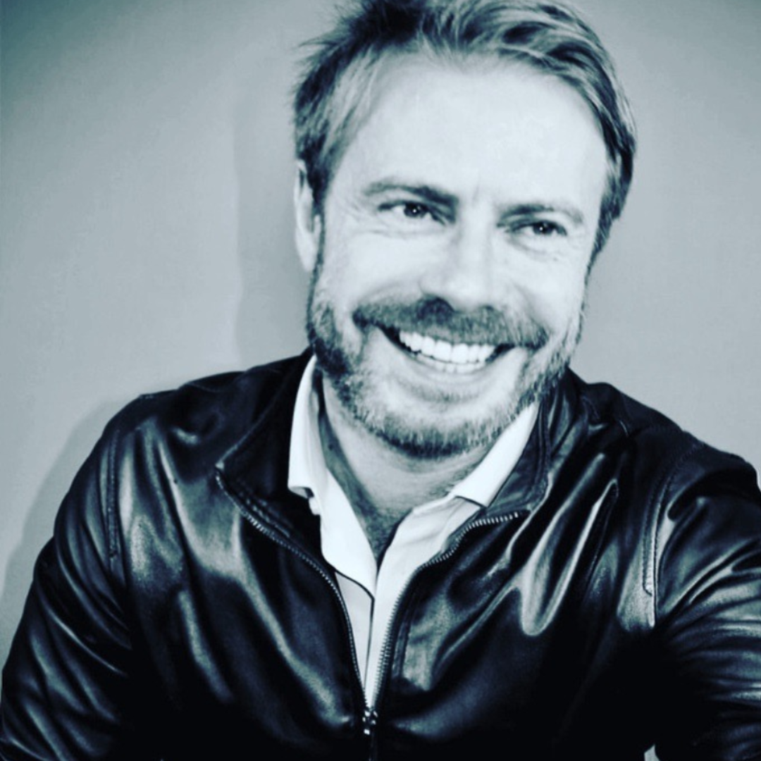 Travel & Luxury Retail