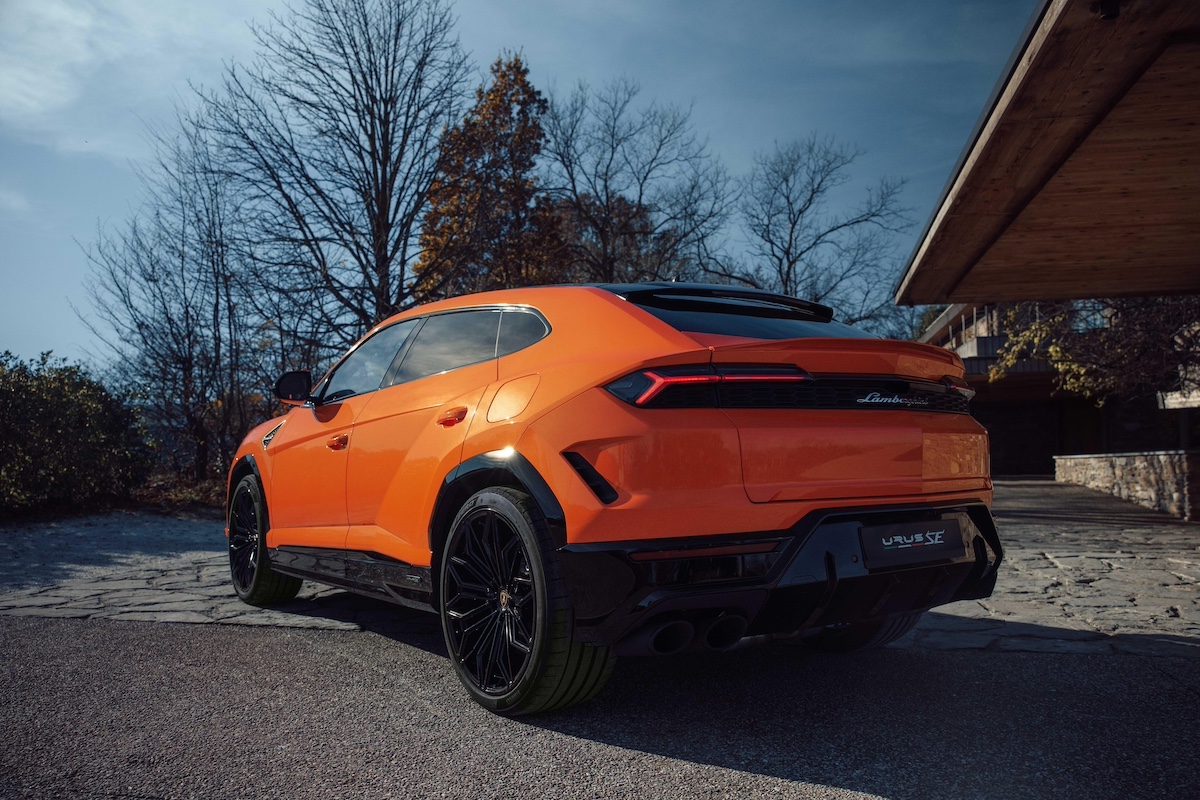Lamborghini Urus SE: l’icona dei super SUV diventa ibrida