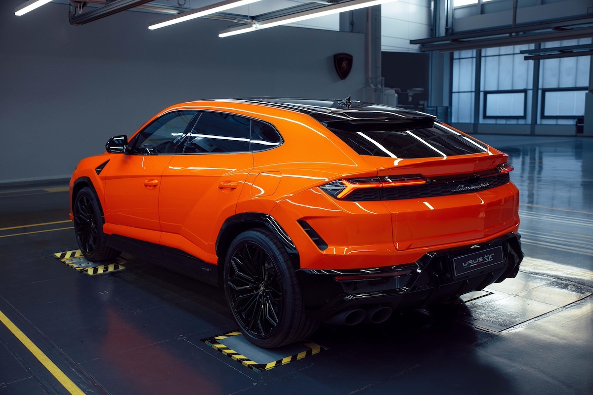 Lamborghini Urus SE: l’icona dei super SUV diventa ibrida
