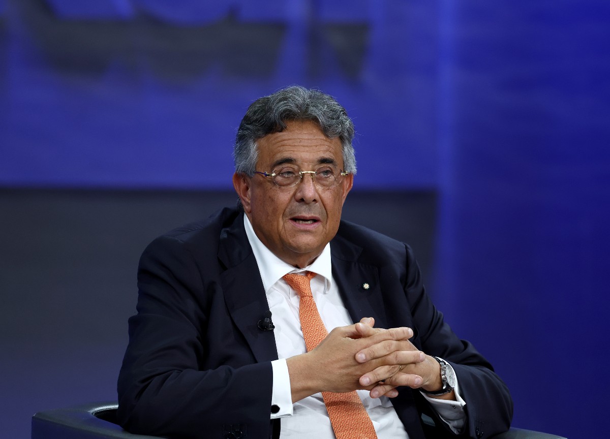 Caso Scurati, Meloni non perdona l’ad della Rai Sergio: ipotesi “commissario” Caso Scurati, Meloni non perdona l’ad della Rai Sergio: ipotesi “commissario”