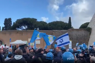 Roma, manifestanti pro Palestina e Brigata ebraica, grida-insulti. ‘Assassini’