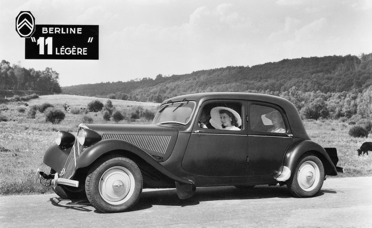 Citroen Traction Avant: 90 anni di storia automobilistica Citroen Traction Avant: 90 anni di storia automobilistica