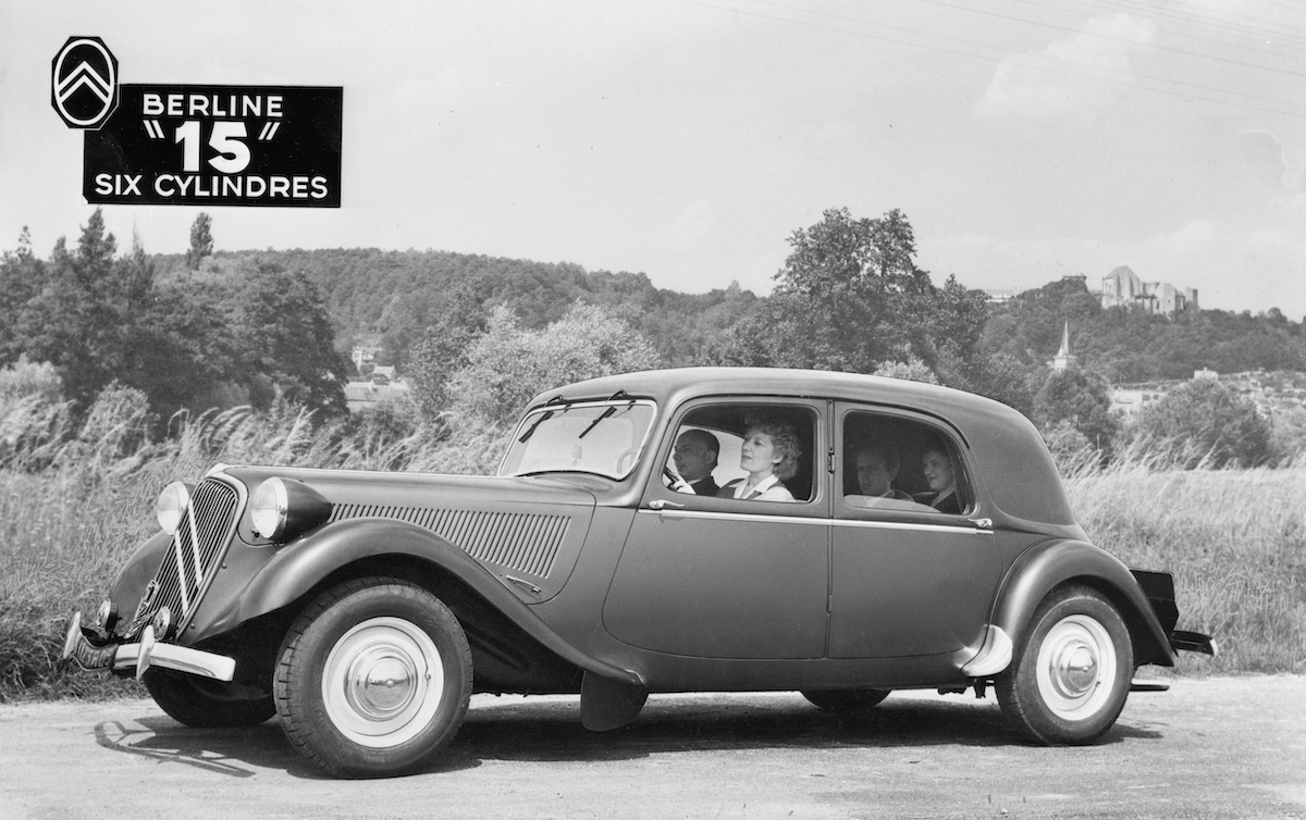 Citroen Traction Avant: 90 anni di storia automobilistica Citroen Traction Avant: 90 anni di storia automobilistica