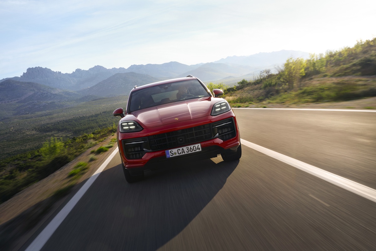 Nuova Porsche Cayenne GTS 2024: una sportiva per tutti giorni Nuova Porsche Cayenne GTS 2024: una sportiva per tutti giorni