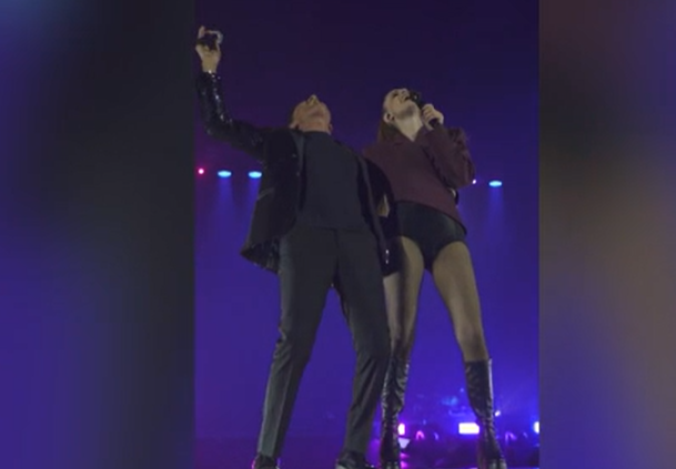 Annalisa, “quando ho baciato una ragazza”. Ciò che non sapevi su Annalisa Annalisa, “quando ho baciato una ragazza”. Ciò che non sapevi su Annalisa