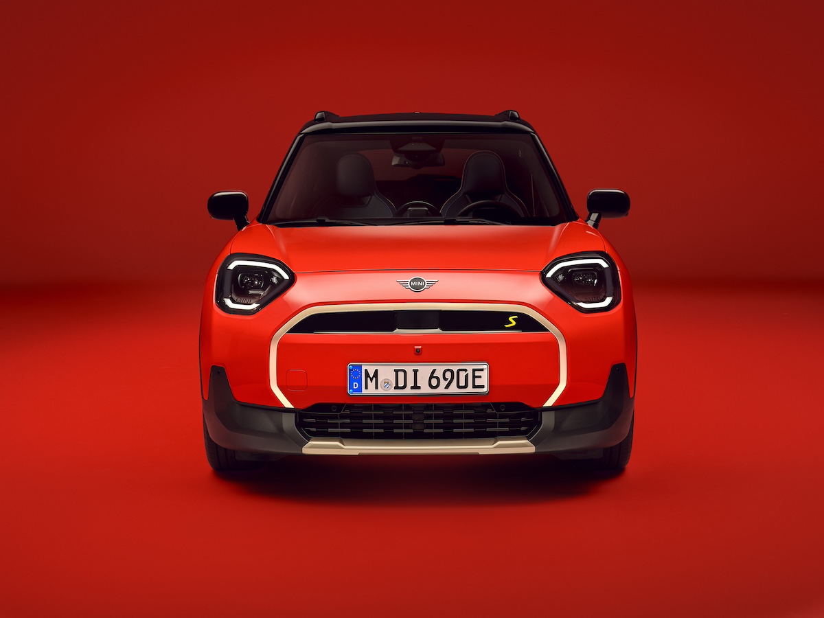 MINI, Oliver Heilmer rivoluziona il design della nuova Aceman 100% elettrica MINI, Oliver Heilmer rivoluziona il design della nuova Aceman 100% elettrica