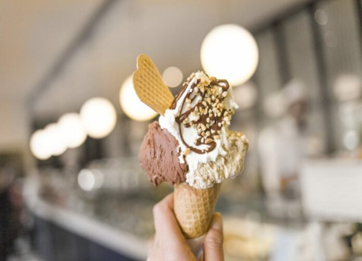 Milano, niente divieto per il gelato dopo mezzanotte Milano, niente divieto per il gelato dopo mezzanotte