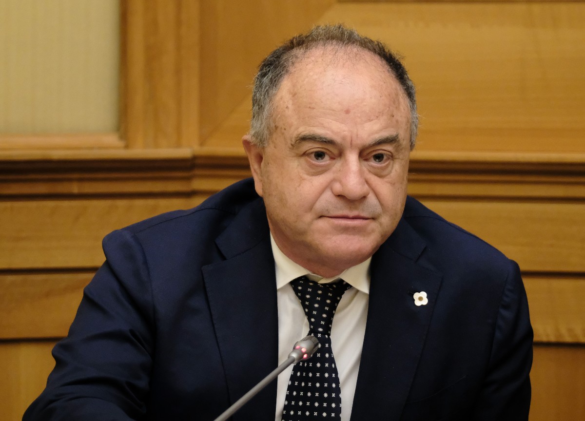 Gratteri: “I boss si chiamano da un carcere all’altro. Il sistema ha fallito” Gratteri: “I boss si chiamano da un carcere all’altro. Il sistema ha fallito”