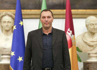 Carta d’identità elettronica, un weekend open day nel municipio V e nei pit