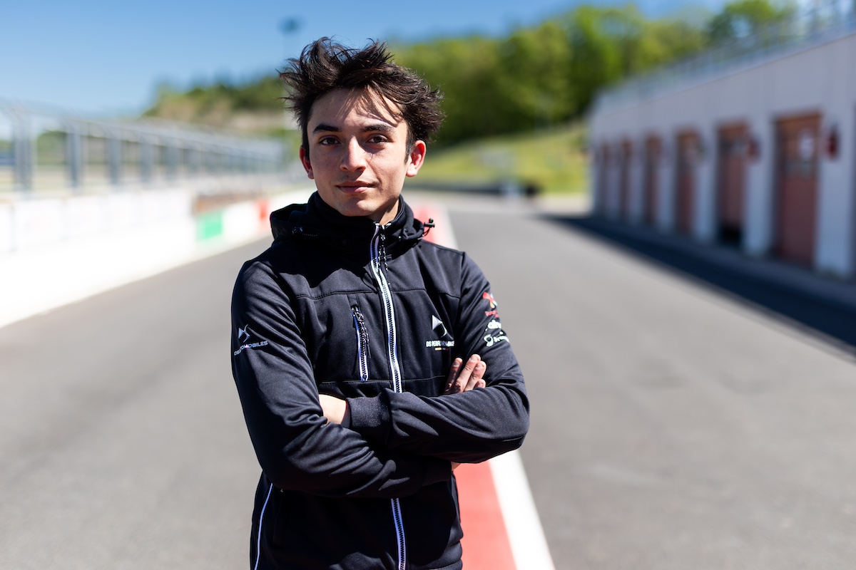 DS performance lancia il programma per giovani piloti DS performance lancia il programma per giovani piloti